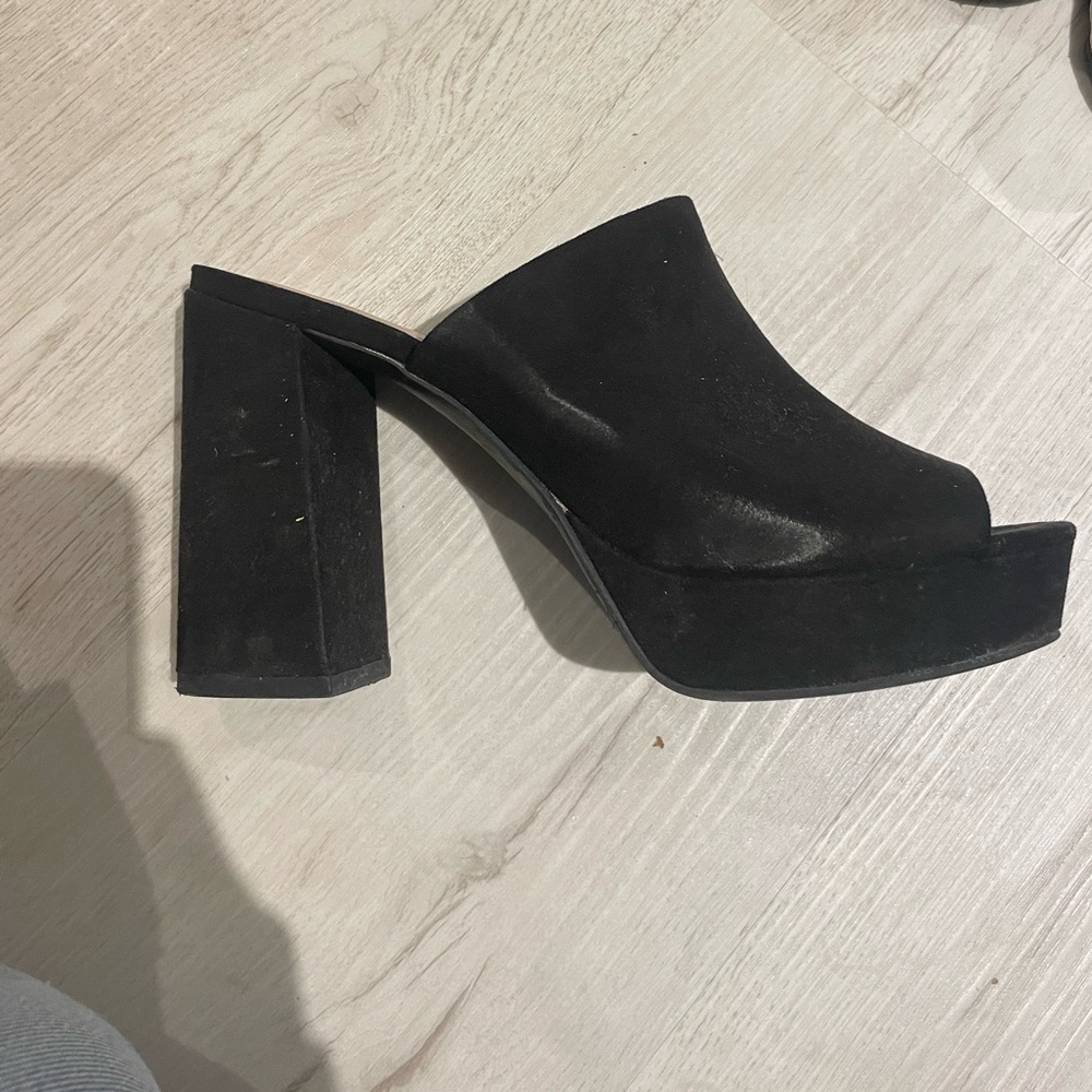 H&M Elegant Black Platform Mules